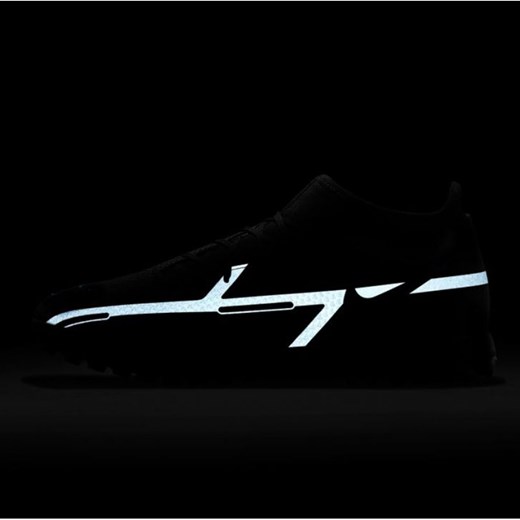 Buty piłkarskie Nike Phantom GT2 Academy Df Tf M DC0802-004 czarne czarne Nike 42 ButyModne.pl