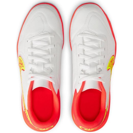 Buty piłkarskie Nike Tiempo Legend 9 Club Tf Jr DA1334 176 białe białe Nike 36,5 ButyModne.pl