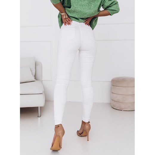 Białe dopasowane spodnie Leondraa - biały Pakuten XL wyprzedaż pakuten.pl