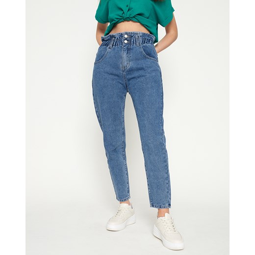 Niebieskie damskie spodnie mom jeans - Odzież Royalfashion.pl L - 40 royalfashion.pl