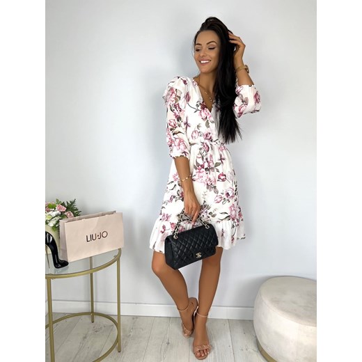 Sukienka Modnakiecka.pl rozkloszowana