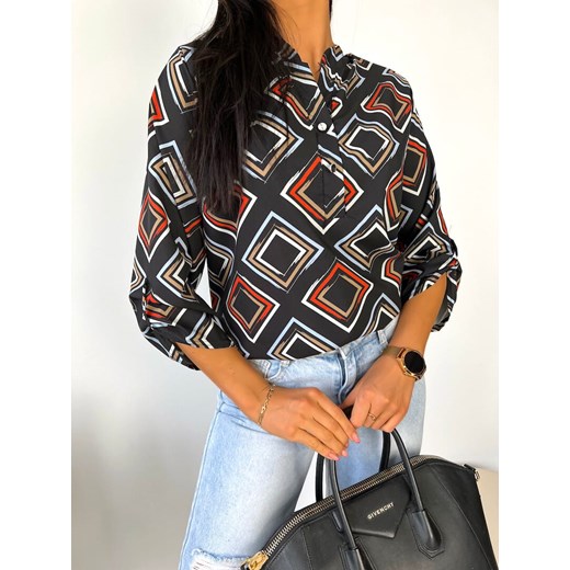 Czarna Bluzka w Geometryczny Wzór 7800-404 (46) Modnakiecka.pl 48 ModnaKiecka.pl