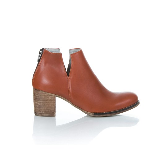 wycięte botki na słupku - skóra naturalna - model 501 - kolor brązowy Zapato 38 zapato.com.pl