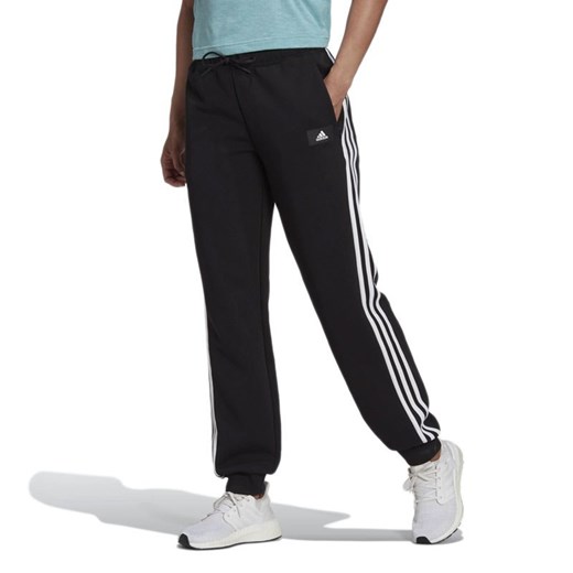 Spodnie adidas Sportswear Future Icons 3-Stripes Regular Fit H57311 - czarne ze sklepu streetstyle24.pl w kategorii Spodnie damskie - zdjęcie 136975620