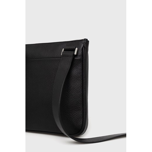 Emporio Armani saszetka skórzana kolor czarny Emporio Armani ONE ANSWEAR.com