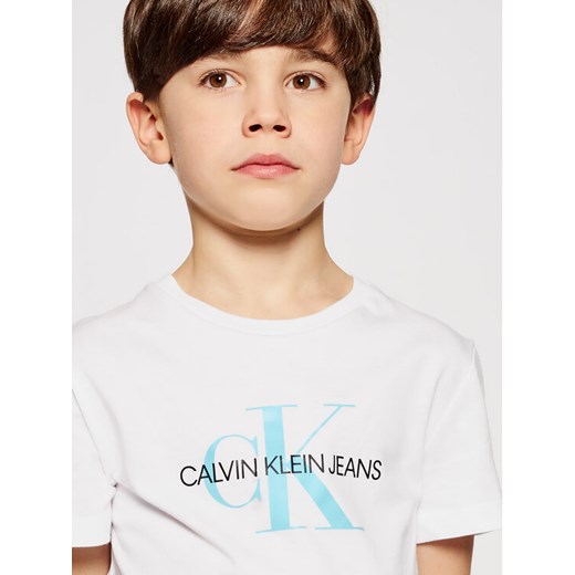 Calvin Klein Jeans T-Shirt Monogram Logo IU0IU00068 Biały Regular Fit 8Y promocyjna cena MODIVO