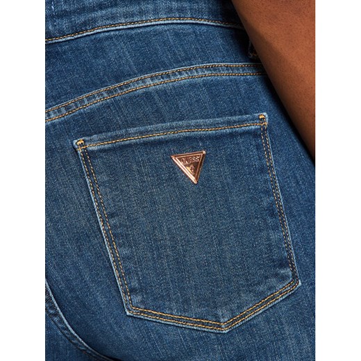 Guess Jeansy Curvy W1YA15 D4GV2 Niebieski Sexy Straight Fit Guess 26_32 promocyjna cena MODIVO