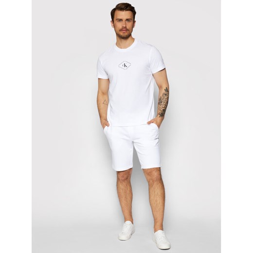 Calvin Klein Jeans T-Shirt J30J317448 Biały Regular Fit XL okazja MODIVO