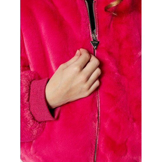 Guess Kurtka zimowa J0BL12 WD4G0 Różowy Regular Fit Guess 16Y okazyjna cena MODIVO