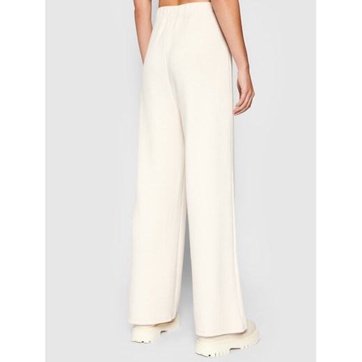 Vero Moda Spodnie dresowe Silky 10257424 Beżowy Regular Fit Vero Moda M wyprzedaż MODIVO