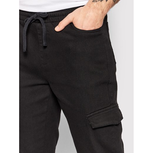 Outhorn Joggery SPMJ600 Czarny Relaxed Fit Outhorn L MODIVO