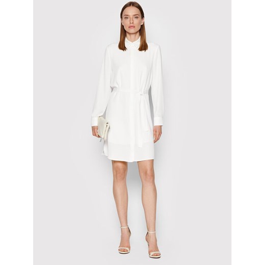 Calvin Klein Sukienka koszulowa K20K203785 Biały Regular Fit Calvin Klein 38 MODIVO