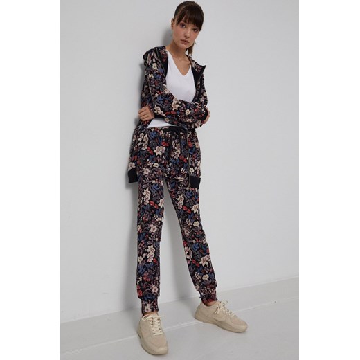 Bluza bawełniana damska w kwiatowy wzór czarna Medicine M wearmedicine