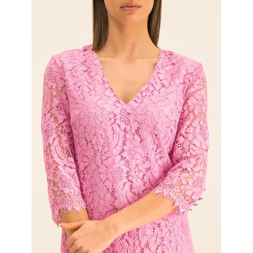 Guess Sukienka koktajlowa W01K76 WCLT0 Różowy Regular Fit Guess XL okazja MODIVO