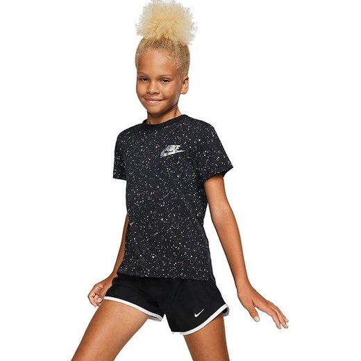 Koszulka dziewczęca NWS Sportswear Nike Nike 128-137 promocyjna cena SPORT-SHOP.pl