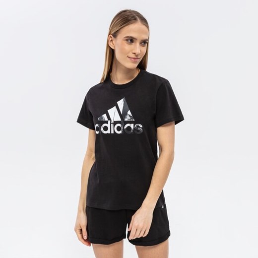 adidas t-shirt w aop t hd9328 ze sklepu 50style.pl w kategorii Bluzki damskie - zdjęcie 138273463