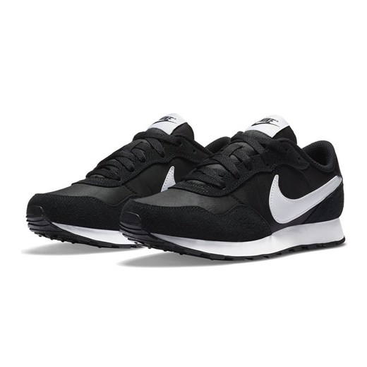 BUTY MŁODZIEŻOWE MD VALIANT CZARNE CN8558-002 Nike 36 wyprzedaż taniesportowe.pl