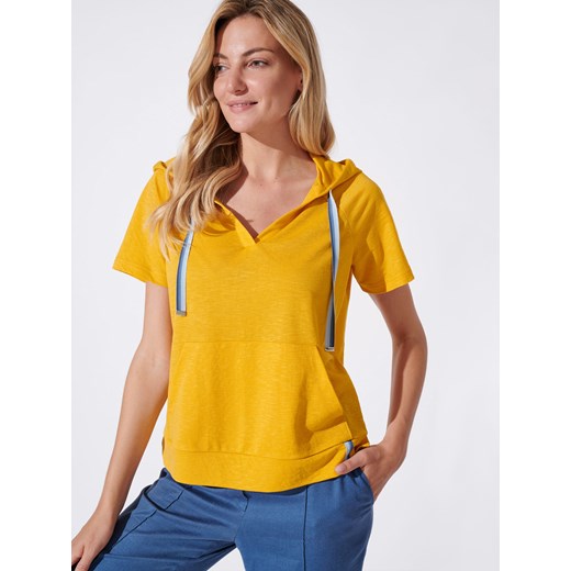 Żółta bluza z kapturem Féria Féria 36 Eye For Fashion