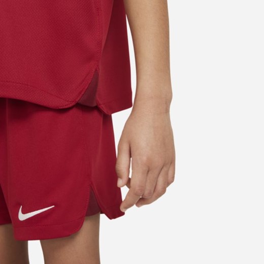 Strój piłkarski dla małych dzieci Liverpool FC 2022/23 (wersja domowa) - Nike S Nike poland