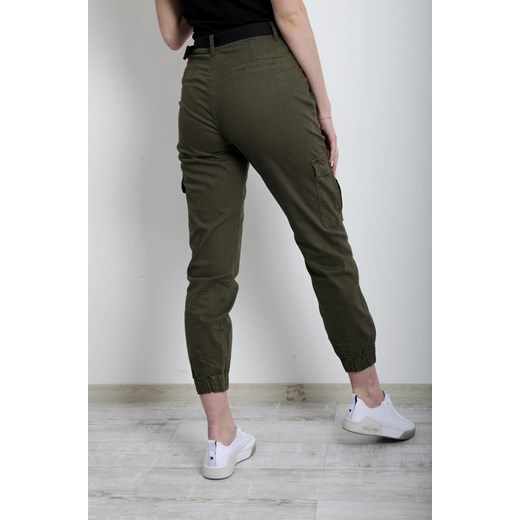 SPODNIE ZIELONE CARGO Z PASKIEM Olika M olika.com.pl