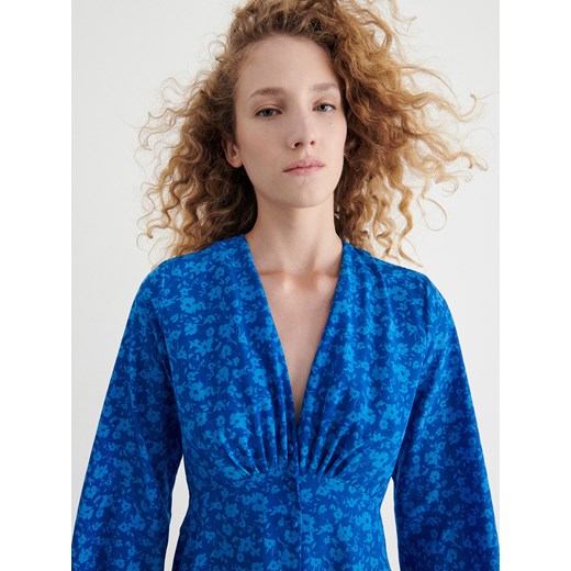 Reserved - Wzorzysta sukienka - Niebieski Reserved 42 promocja Reserved