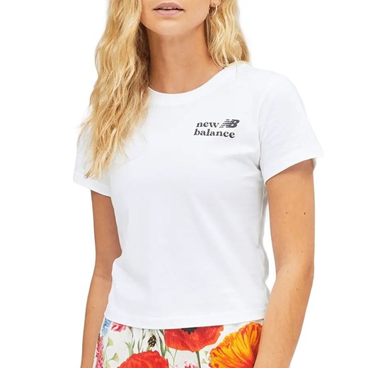 Koszulka New Balance WT21561WT - biała ze sklepu streetstyle24.pl w kategorii Bluzki damskie - zdjęcie 141178064