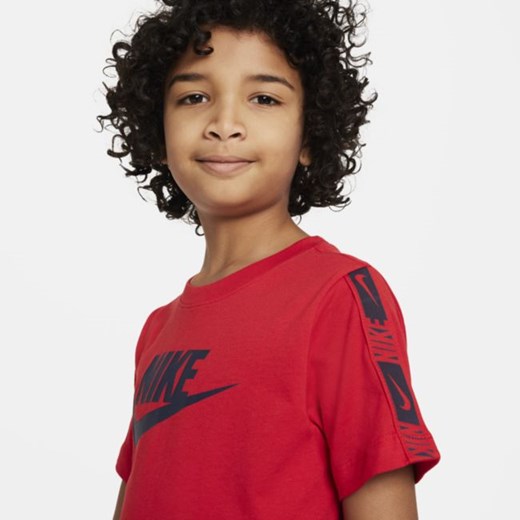 T-shirt dla dużych dzieci (chłopców) Nike Sportswear Repeat - Czerwony Nike XL Nike poland