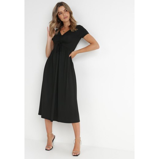 Czarna Sukienka Ionene ze sklepu Born2be Odzież w kategorii Sukienki - zdjęcie 141758170