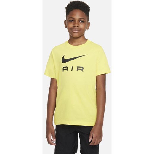 T-shirt dla dużych dzieci (chłopców) Nike Sportswear - Żółć ze sklepu Nike poland w kategorii T-shirty chłopięce - zdjęcie 141901882