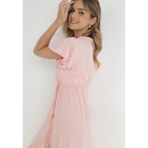 Sukienka Born2be kopertowa w serek na wesele elegancka 