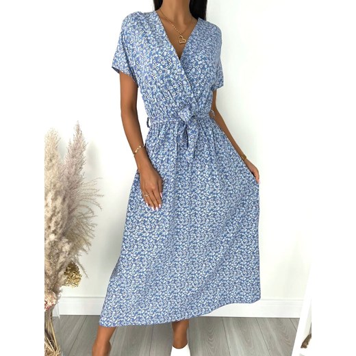 Błękitna Sukienka Maxi w Kwiaty (36) Modnakiecka.pl 38 ModnaKiecka.pl