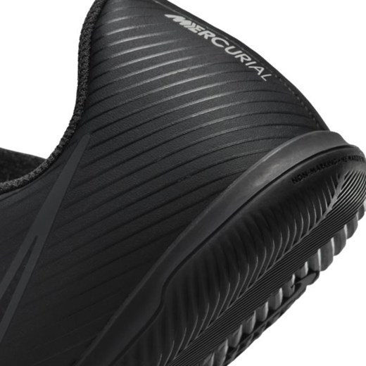 Halowe buty piłkarskie dla małych/dużych dzieci Nike Jr. Mercurial Vapor 15 Club Nike 35.5 Nike poland