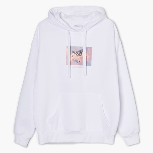 Cropp - Biała bluza z kapturem i nadrukiem - Biały Cropp XS wyprzedaż Cropp