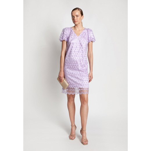 Sukienka z koronki w kolorze liliowym ze sklepu Molton w kategorii Sukienki - zdjęcie 142249364