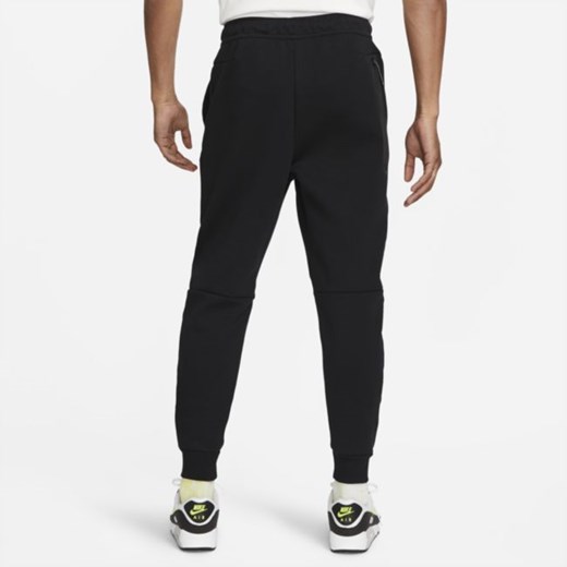 Joggery męskie Nike Sportswear Tech Fleece - Czerń Nike S Nike poland