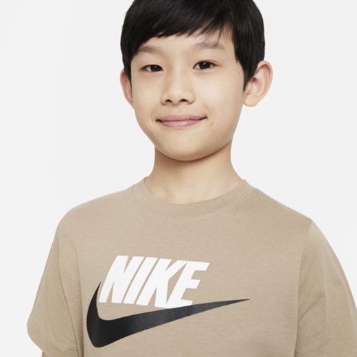Bawełniany T-shirt dla dużych dzieci Nike Sportswear - Brązowy Nike S Nike poland