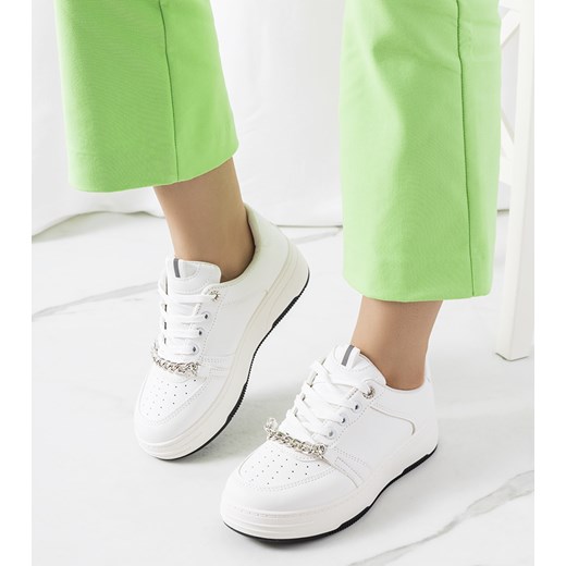Białe sneakersy z łańcuszkiem Kelliher 40 gemre