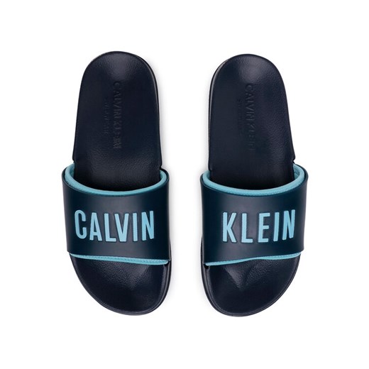 Calvin Klein Swimwear Klapki Slide KM0KM00495 Granatowy 39_40 wyprzedaż MODIVO