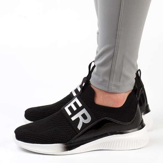 Czarne sneakersy damskie Vinceza 8774 ze sklepu suzana.pl w kategorii Buty sportowe damskie - zdjęcie 143206870