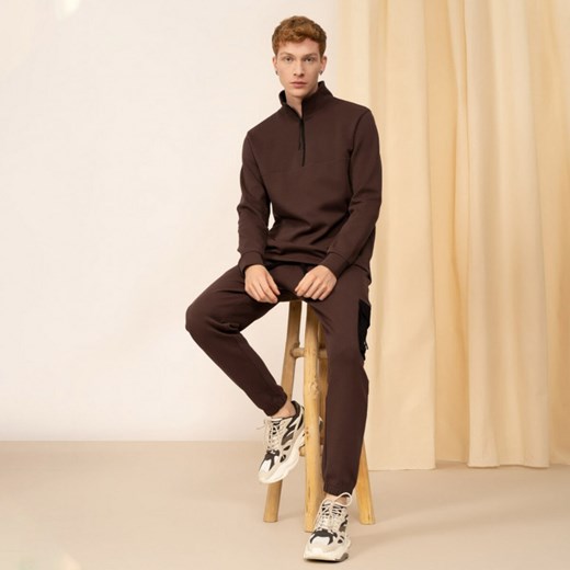 Męska bluza dresowa nierozpinana bez kaptura OUTHORN OTHAW22TSWSM060 Outhorn L okazja Sportstylestory.com