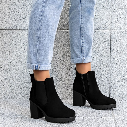 Czarne Botki Kornelia na Słupku 37 promocyjna cena Lubiebuty