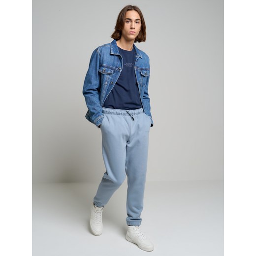 Spodnie dresowe męskie z bawełny organicznej niebieskie William 400 ze sklepu Big Star w kategorii Spodnie męskie - zdjęcie 143648101