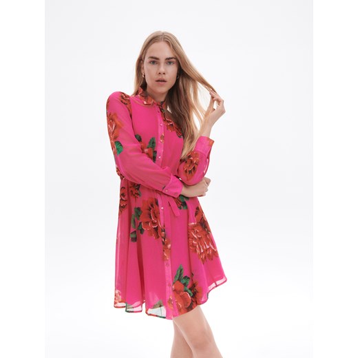 Reserved - Koszulowa sukienka w kwiaty - Różowy Reserved 44 Reserved