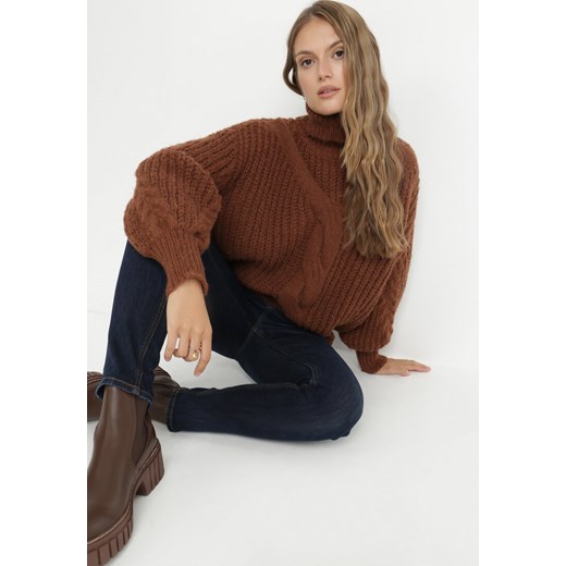 Sweter damski Born2be z golfem