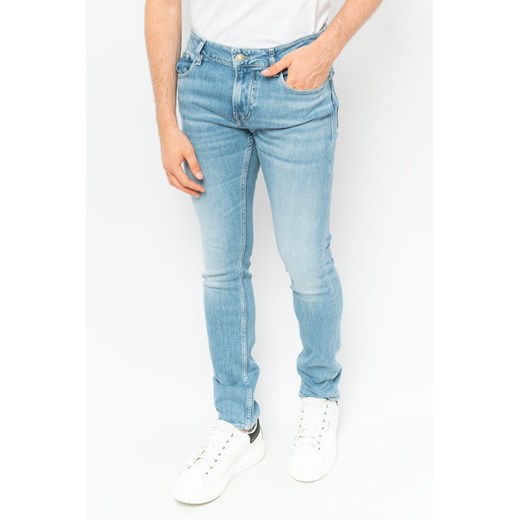 jeansy męskie guess m2yan1 d4q43 niebieskie ze sklepu Royal Shop w kategorii Jeansy męskie - zdjęcie 143798373