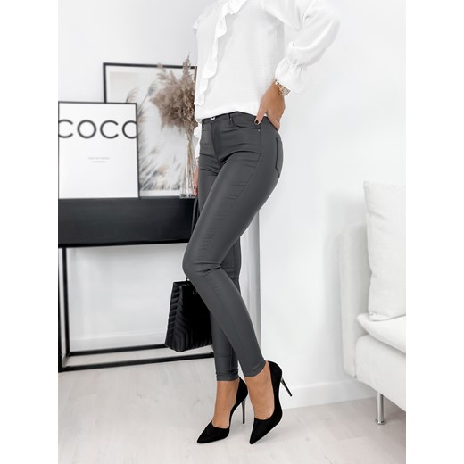 spodnie skórkowe gładkie z wysokim stanem grafitowe ze sklepu UBRA w kategorii Spodnie damskie - zdjęcie 144095761