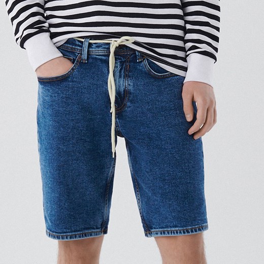 Cropp - Niebieskie jeansowe szorty comfort - Niebieski Cropp 30 okazyjna cena Cropp
