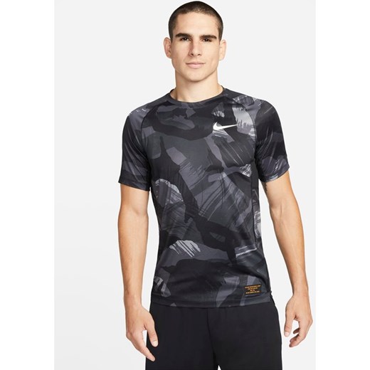 Męska dopasowana koszulka z krótkim rękawem i wzorem moro Nike Pro Dri-FIT - Nike M Nike poland