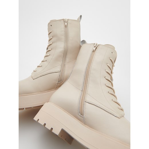 Reserved - Skórzane botki - Kremowy Reserved 37 Reserved