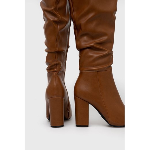 Answear Lab kozaki damskie kolor brązowy na słupku Answear Lab 36 ANSWEAR.com